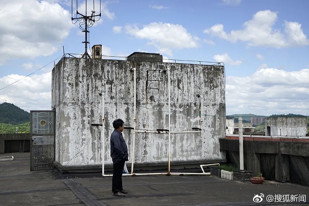 湖南高中生“奸杀教师”被判无期 自称看黄片后冲动 10年后真相曝光